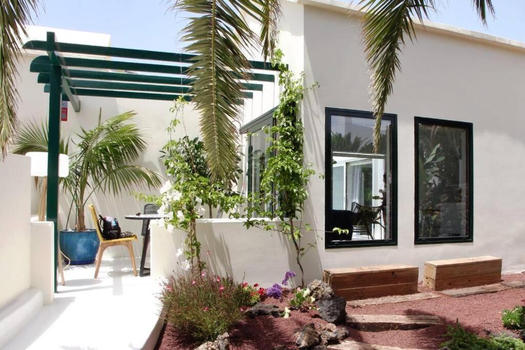 Unique, Stylish & Calm El Estanque By The Sea, Adults Only Villa Costa Teguise Eksteriør bilde